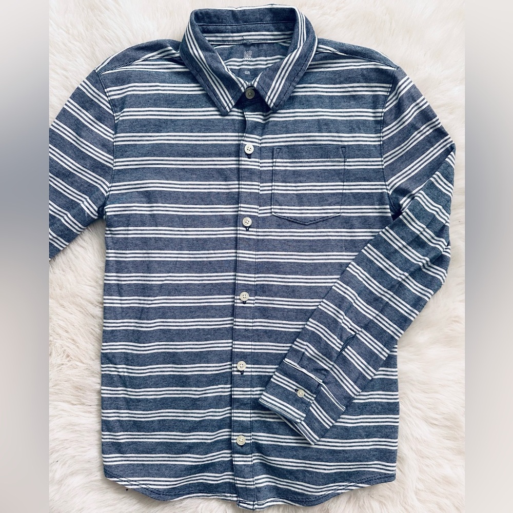 GAP Kids Navy Blue and White Striped Knit Cotton Button Down Shirt Boys Large